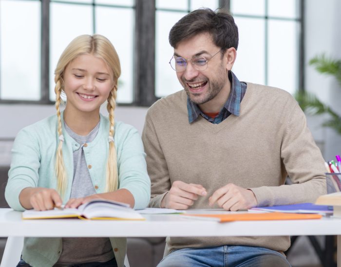 Best English Tutors in WEST PUNJABI BAGH